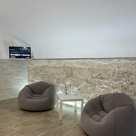 فندق مبيت وإفطار Pietra Viva باري